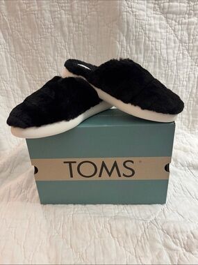 TOMS Black Faux Fur Slide Slippers